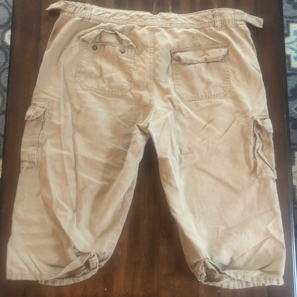 Tan capris - Picture 2 of 2